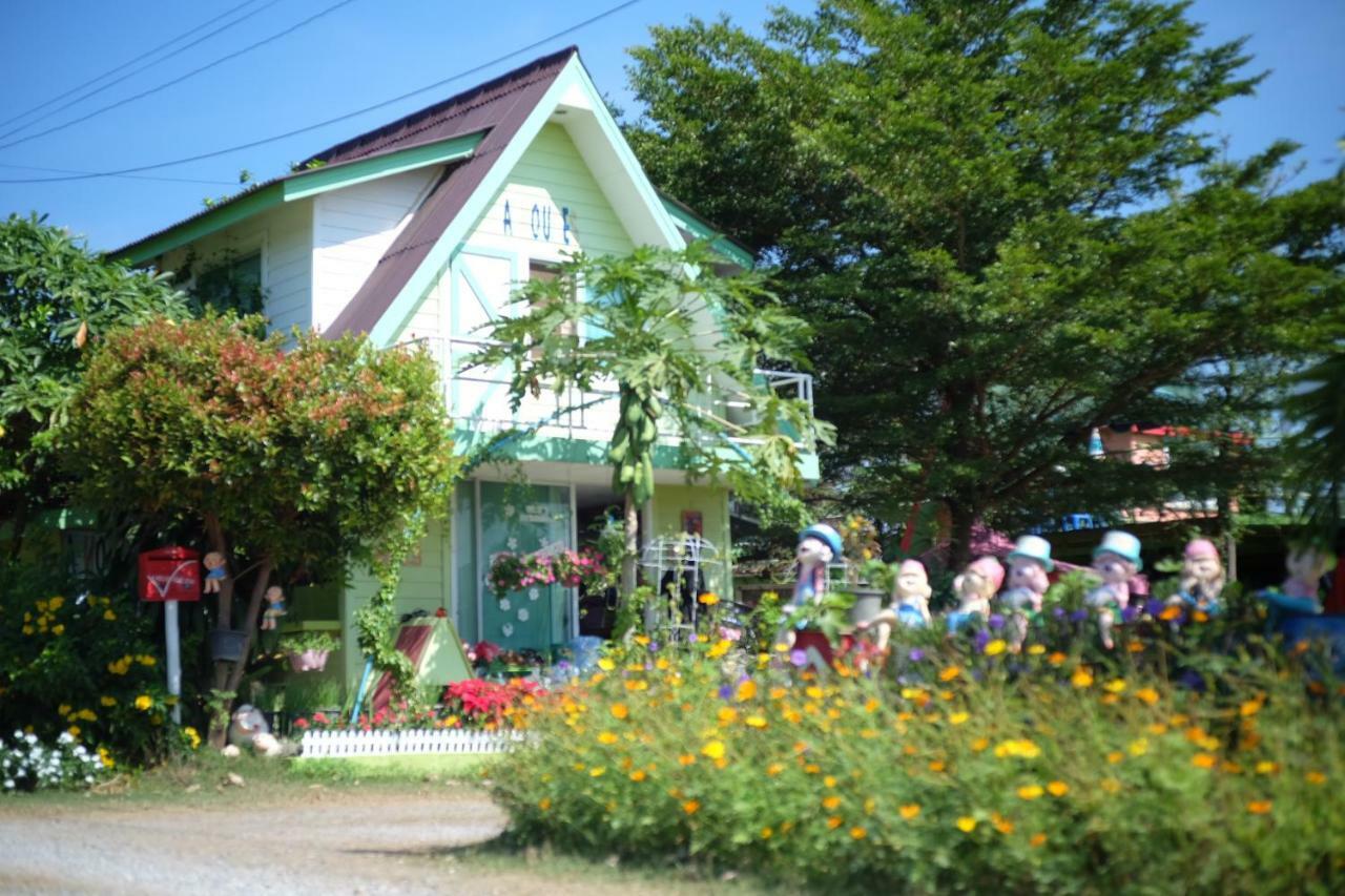 A Houses Homestay Nakhonratchasima Buitenkant foto
