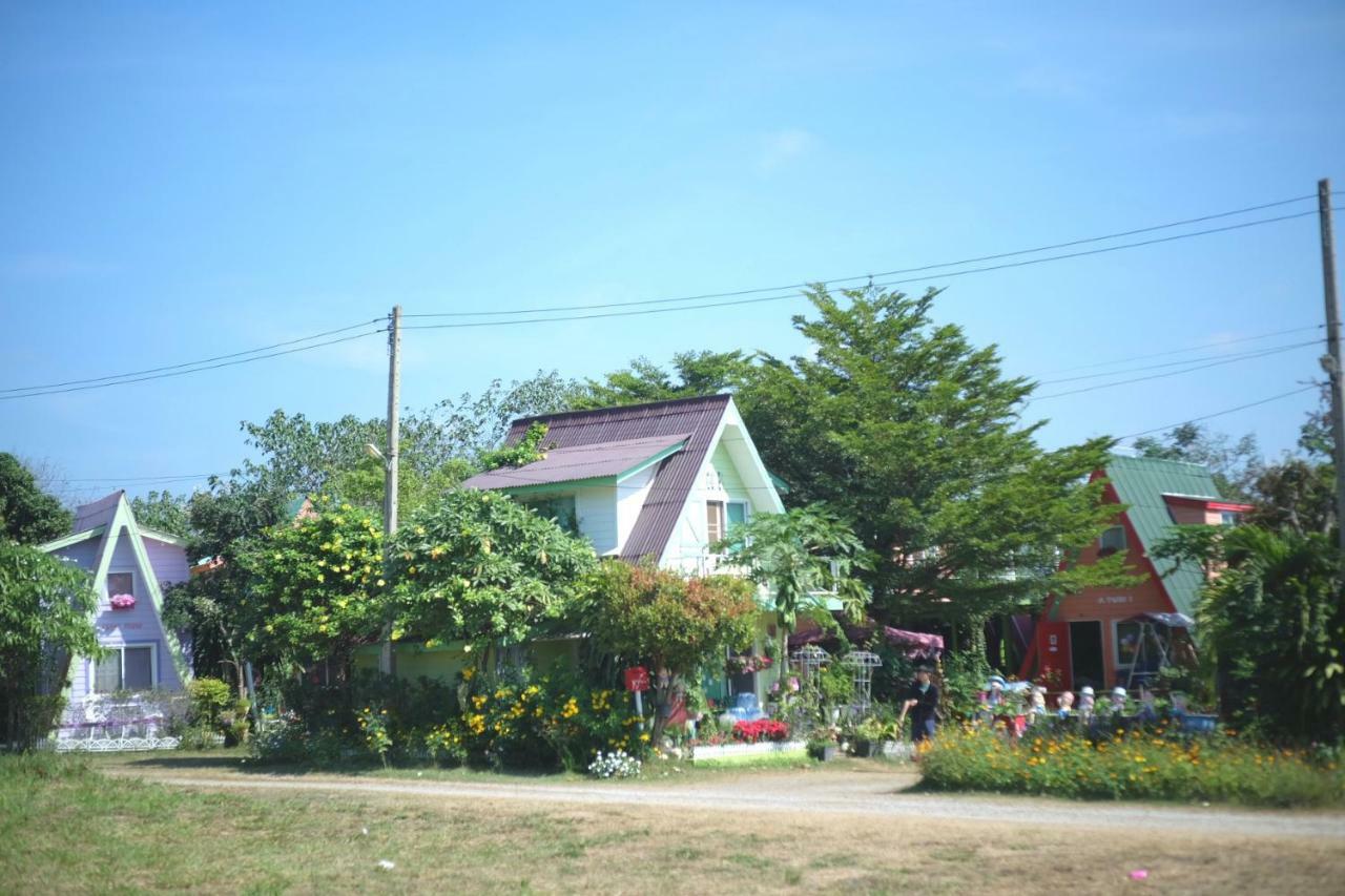 A Houses Homestay Nakhonratchasima Buitenkant foto