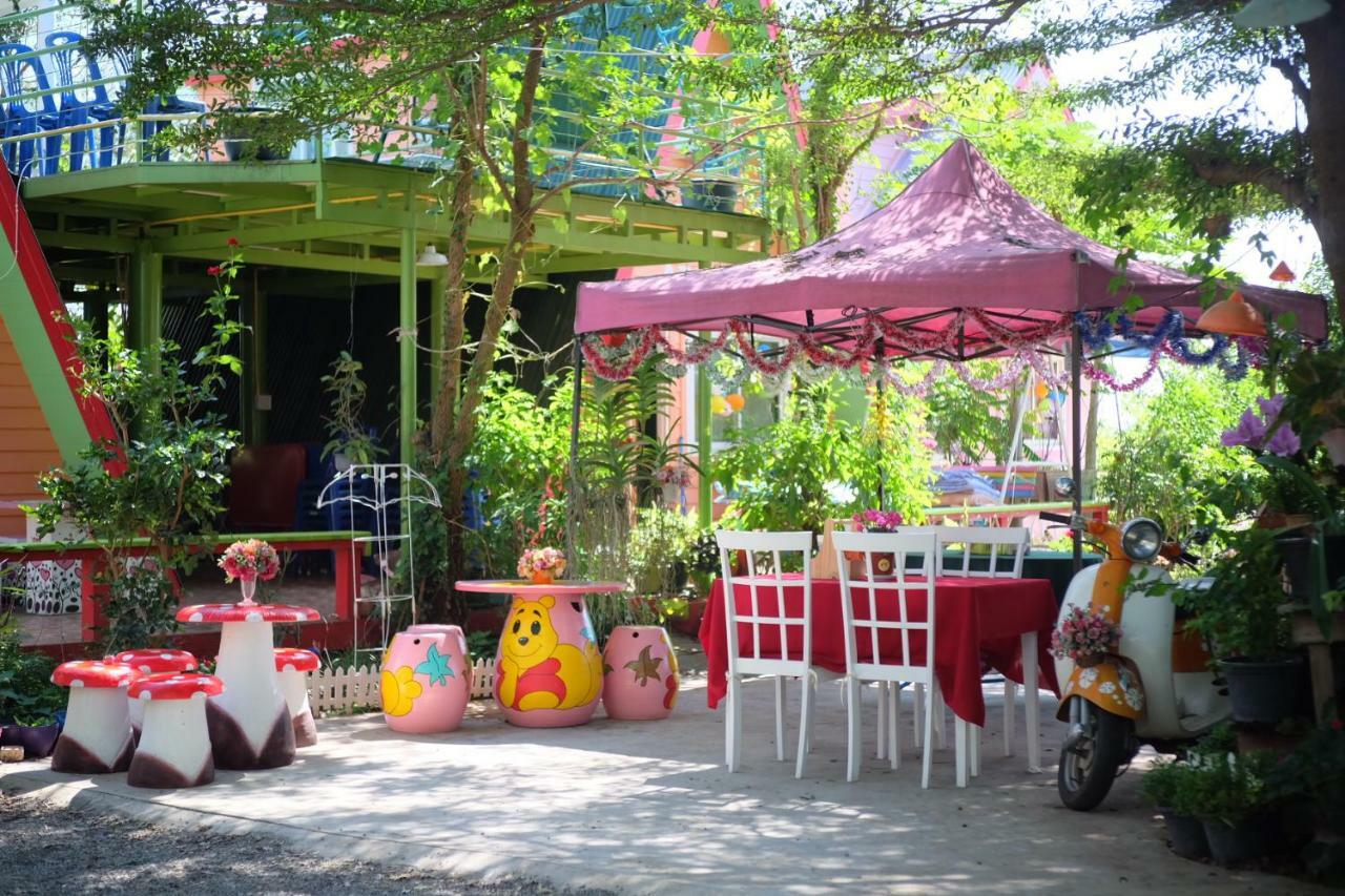 A Houses Homestay Nakhonratchasima Buitenkant foto