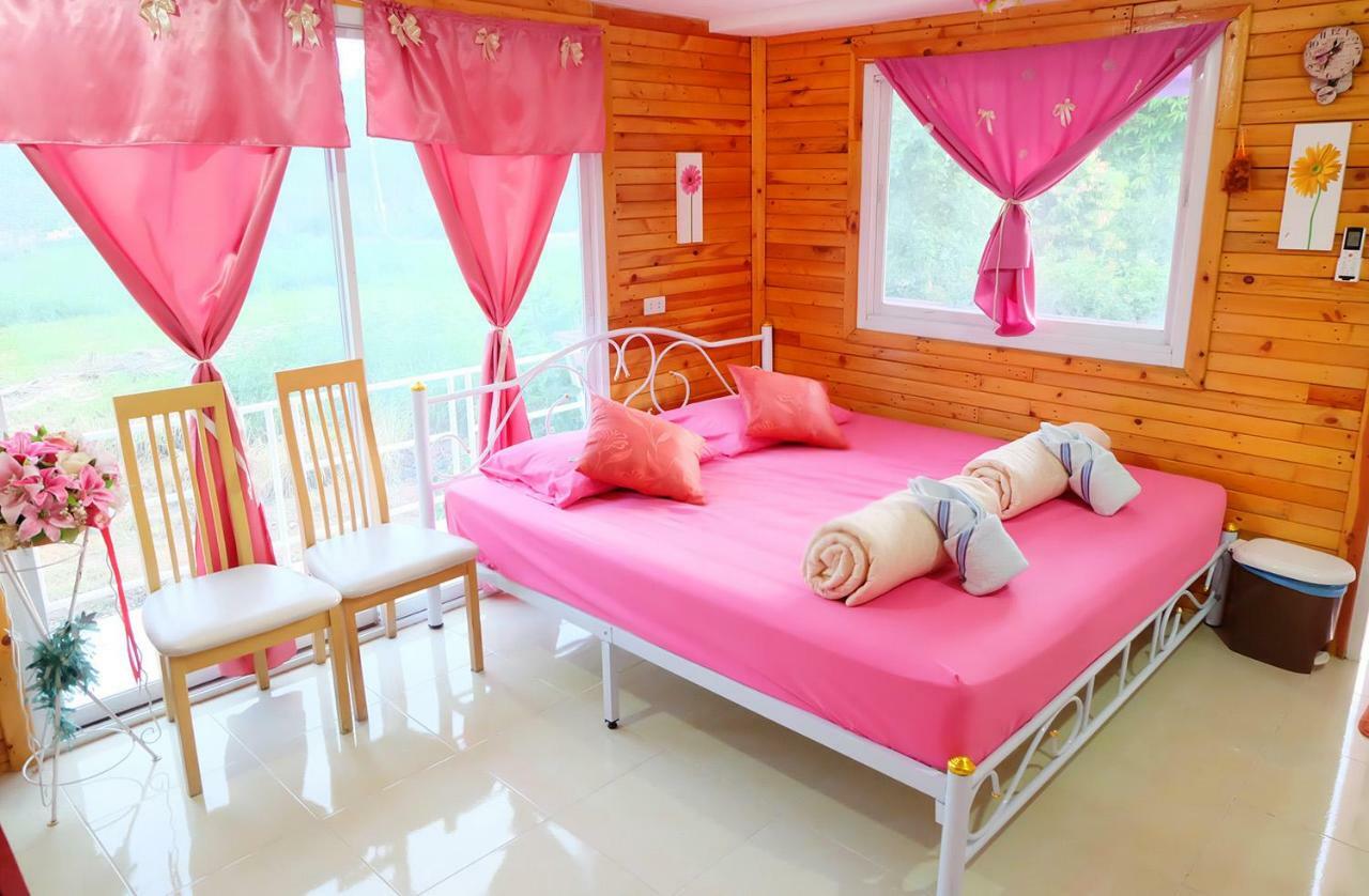 A Houses Homestay Nakhonratchasima Buitenkant foto